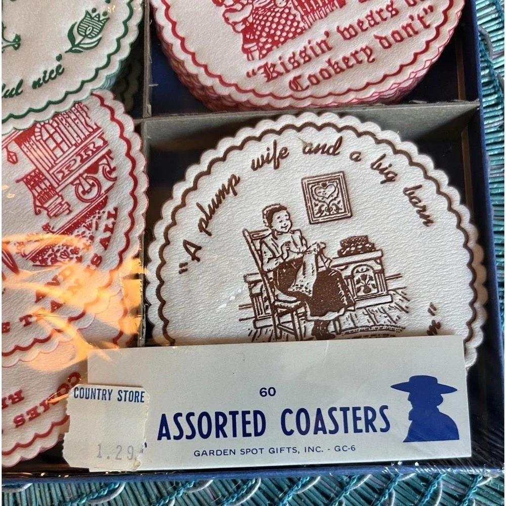 Vtg Amish Garden Spot Gifts Paper Coasters Set 60 Pennsylvania Dutch Folk Art